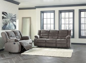 RECLINING SOFA & LOVESEAT