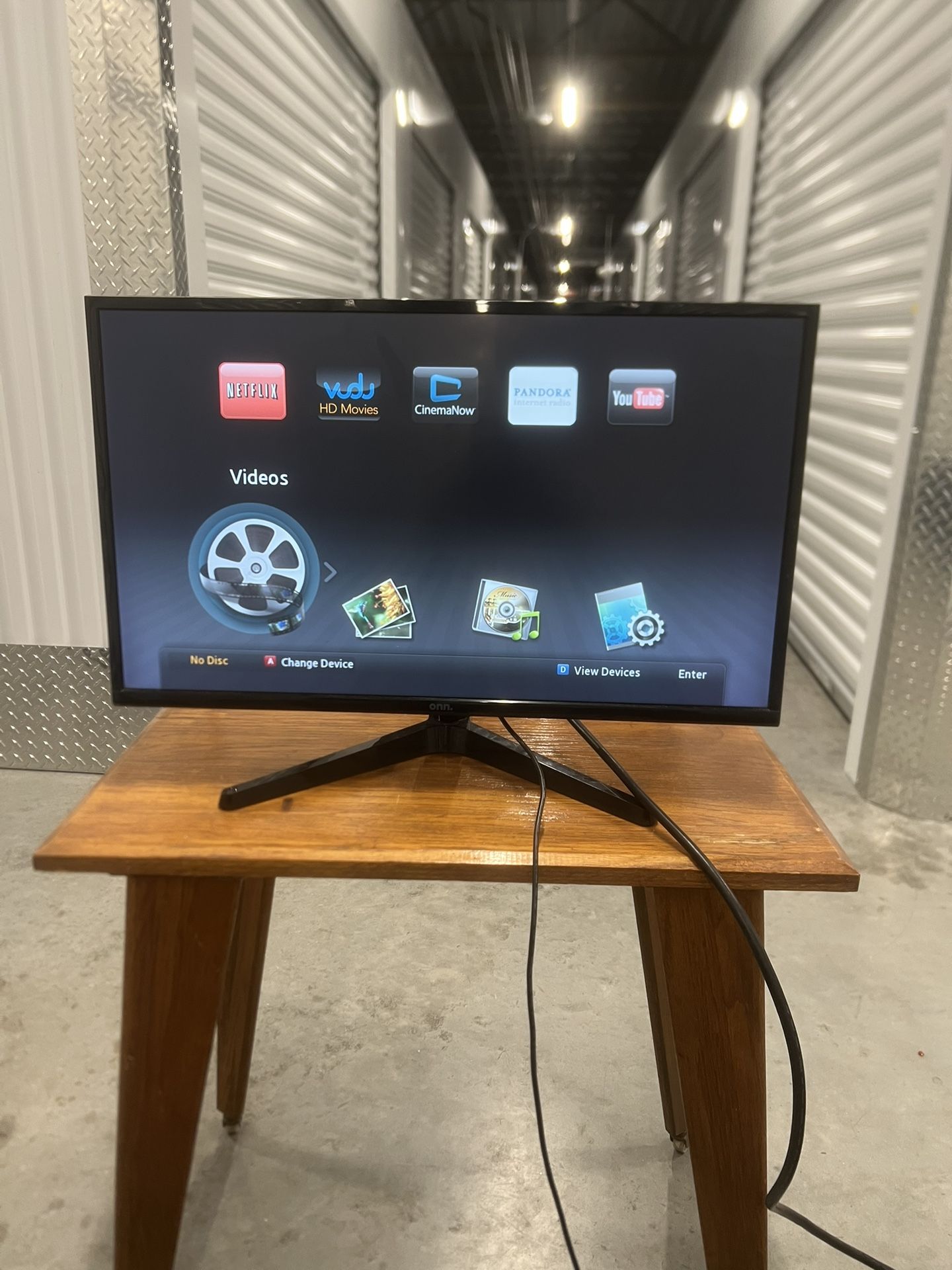 ONN 100002487 24 inch LED Backlight Monitor is a sleek and energy-efficient display in excellent condition and comes with an HDMI cable