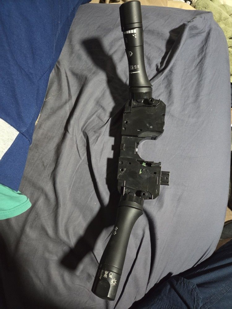 2015 Nissan Altima 2.5s OEM Turn Signal & Wiper Switches