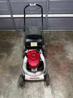 Honda mower lawnmower self propel