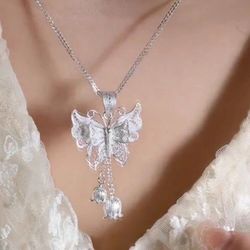 Silver silk butterfly tassel female niche new