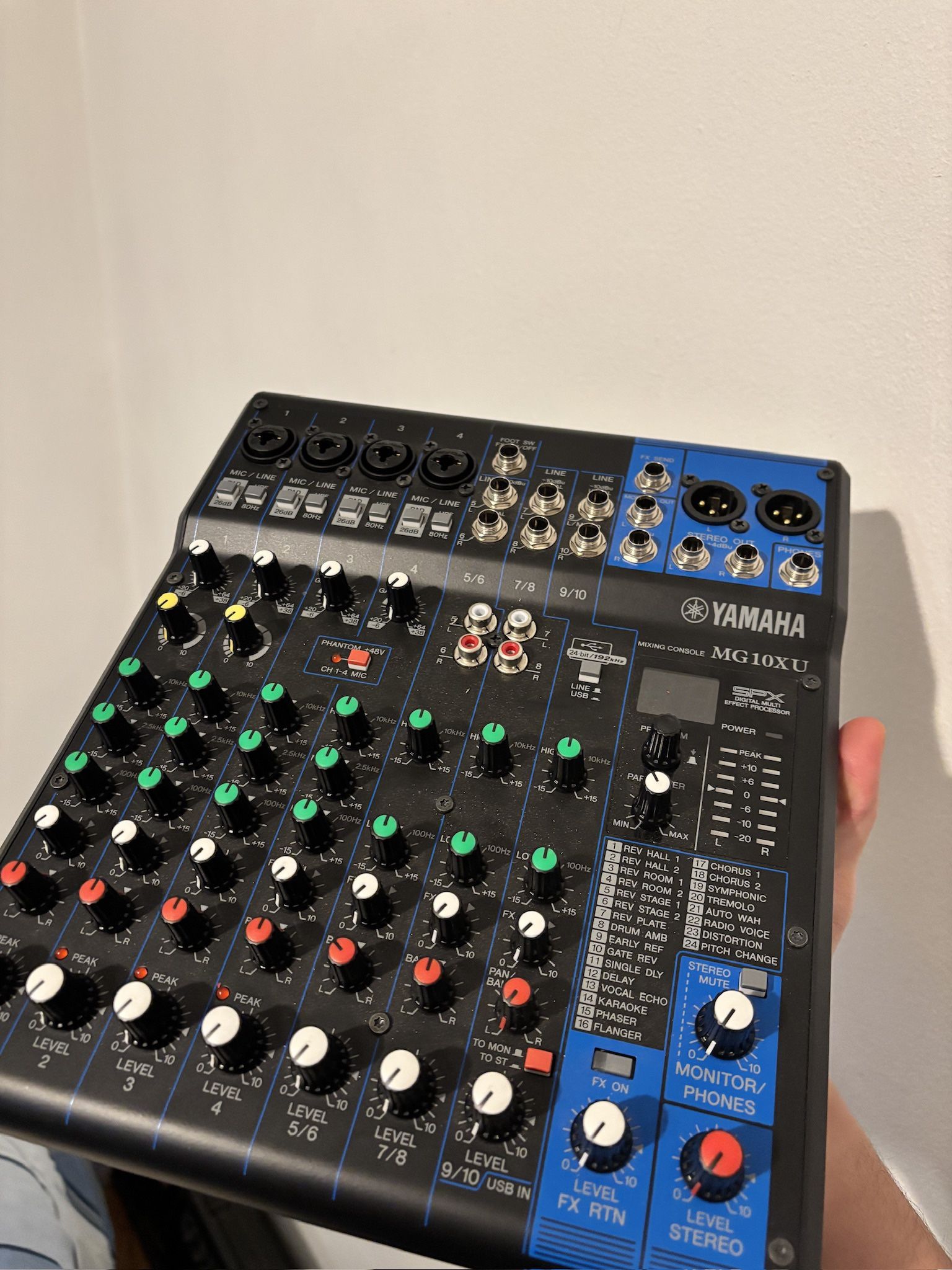 Yamaha MG10XU Mixer