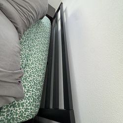 Queen Bed Frame/mattress