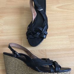 Free Black/Tan Wedges Size 7