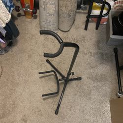 Guitar stand
