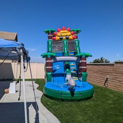 Waterslide Jumper 