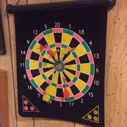 Magnetic Dart Board