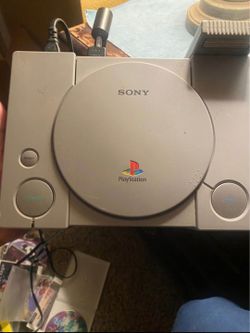 PS1 plus controllers and accessories