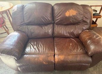Leather recliner couch