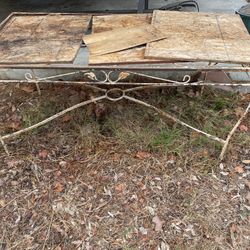 Wrought Iron Ivy Leaf Table Vintage 