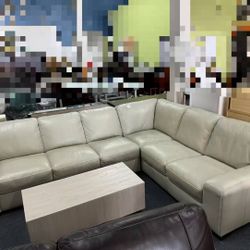 leather  L-section couch