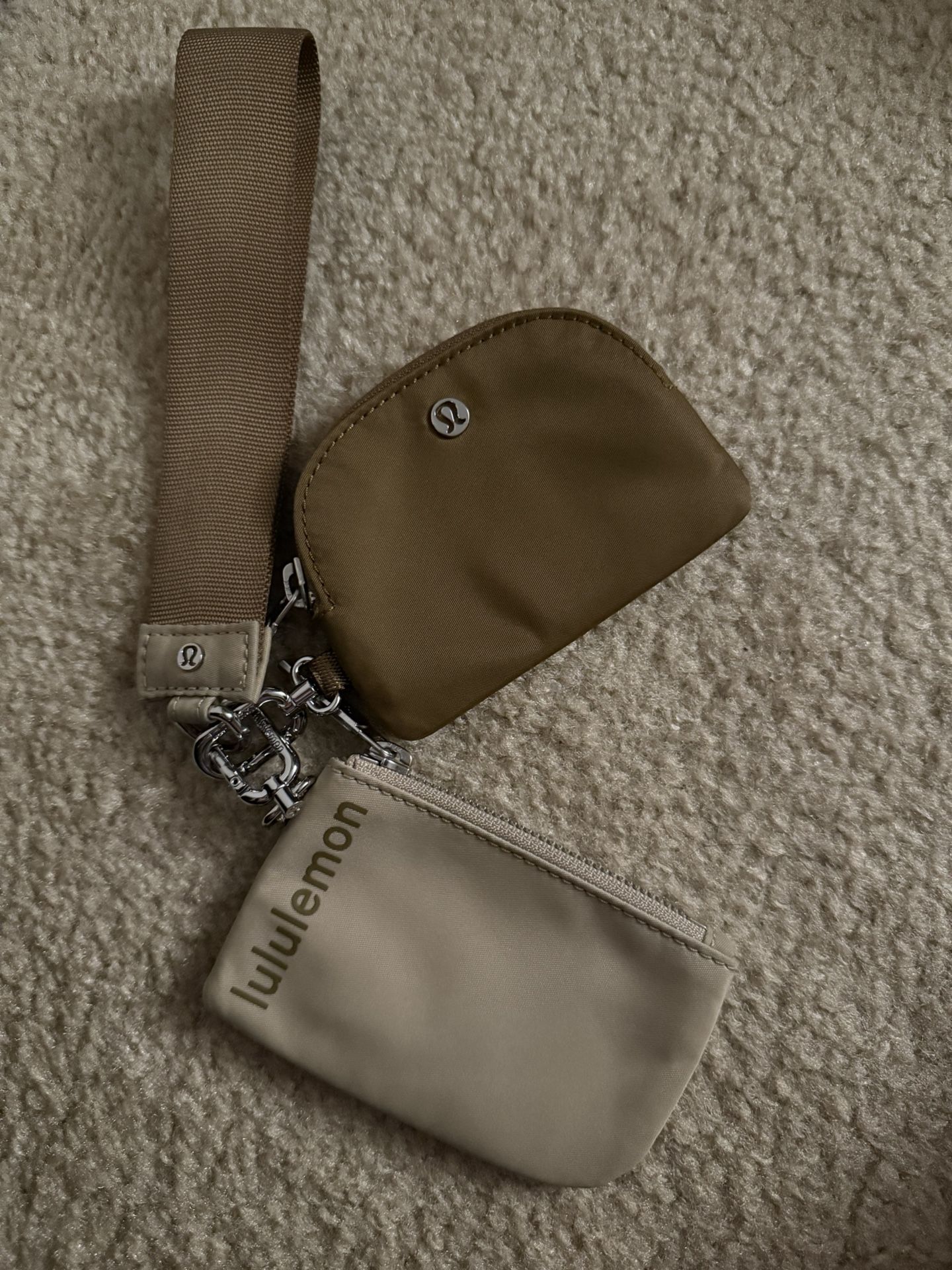 Lululemon Dual Pouch Wristlet 