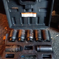 Axle Lock-Nut Socket Set
