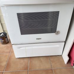 Whirlpool Electric Oven Range