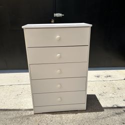 5 Drawers Dresser Available In Different Colors 