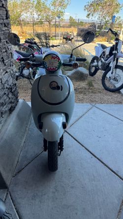 2022 Honda Metropolitana