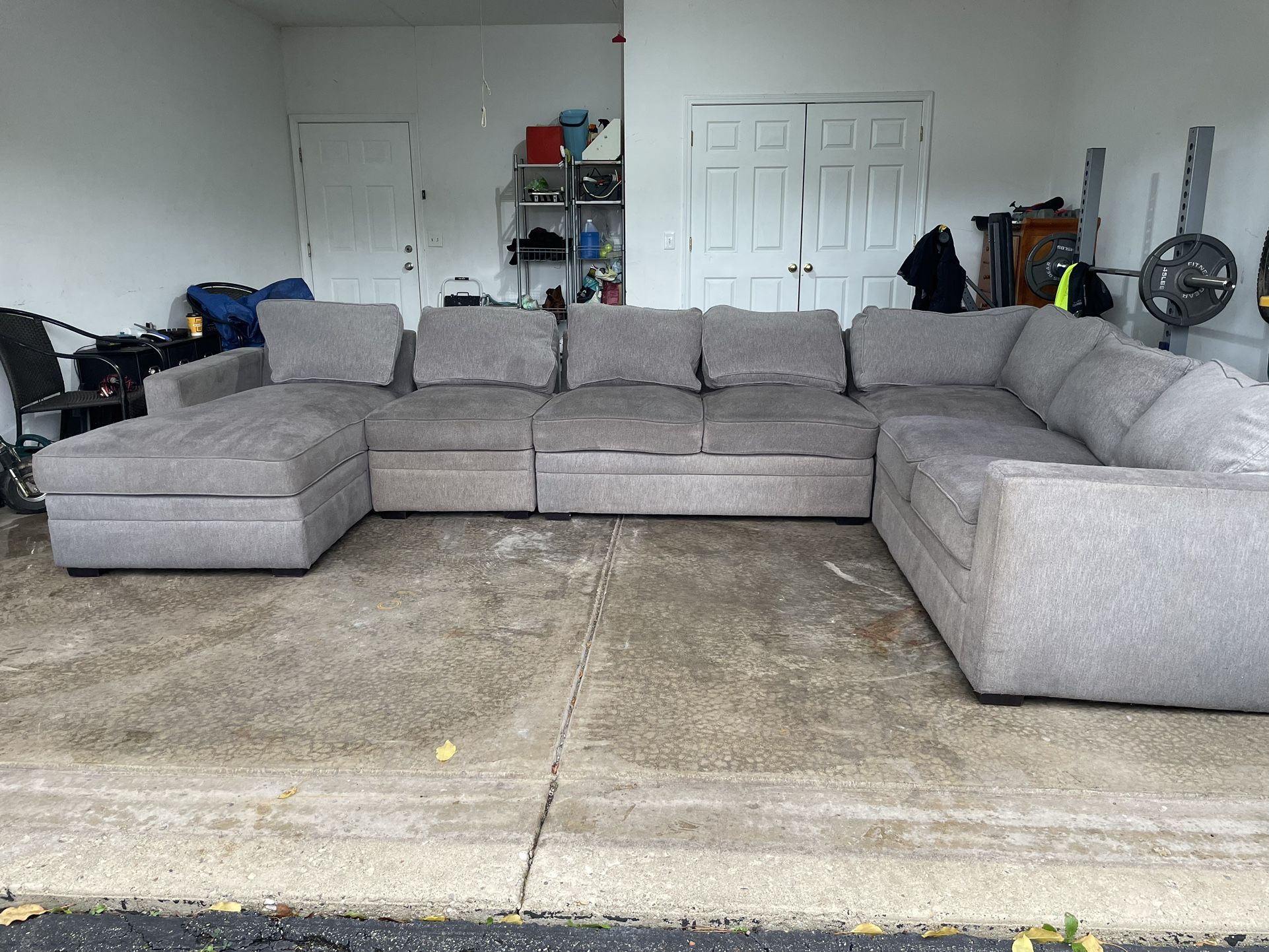 2020 Light Grey Sectional for Sale in Spring Grove, IL OfferUp