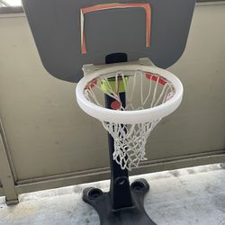 Kid Basketball Hoop