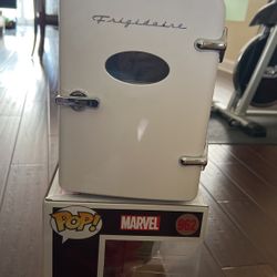 Mini Fridge 