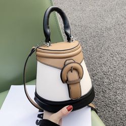 Retro Shoulder Messenger Portable Bag 