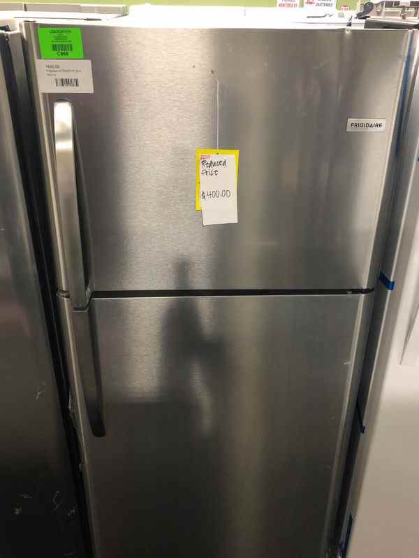 Frigidaire Top Freezer Refrigerator 💲 RPIN