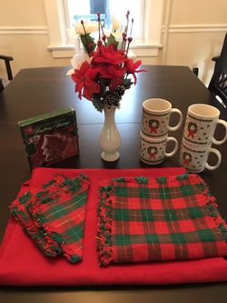 15 Piece Holiday Table Collection