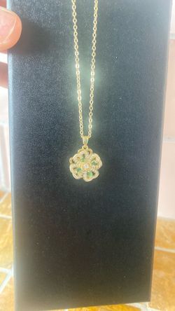 Fidget necklace!