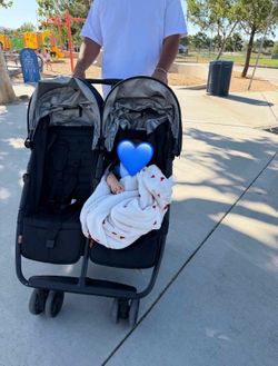 Zoe V1 double stroller