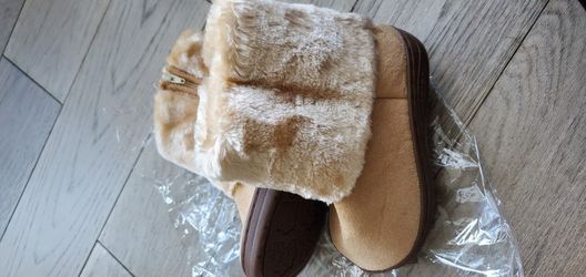 Brand New Fur Girls Boot Sz 8/$10