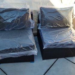 Brand New!! Modern Outdoor Patio Furniture Wicker with Black Cushions