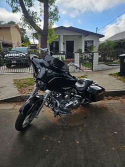 Street Glide
