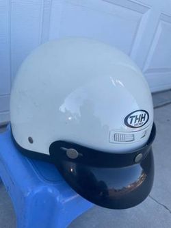 Motorcycle Helmet Brand:THH Model:T-5 Size:Large Like New condition