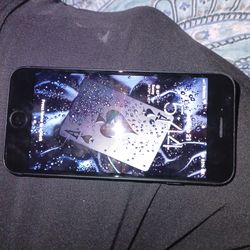 $140 OBO unlocked iPhone SE case and charger included