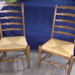 English Oak Wavy Ladder Back Thrush Chairs 