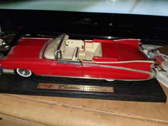 Open box Maisto Caddillsc El Dorado Biarritz 1959  1/2 scale