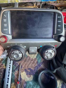 Camaro radio