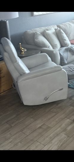 Cream Recliner