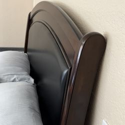 Twin Bed