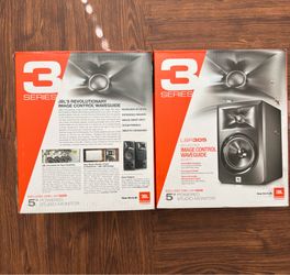 JBL LSR 305 Studio Monitor Speakers