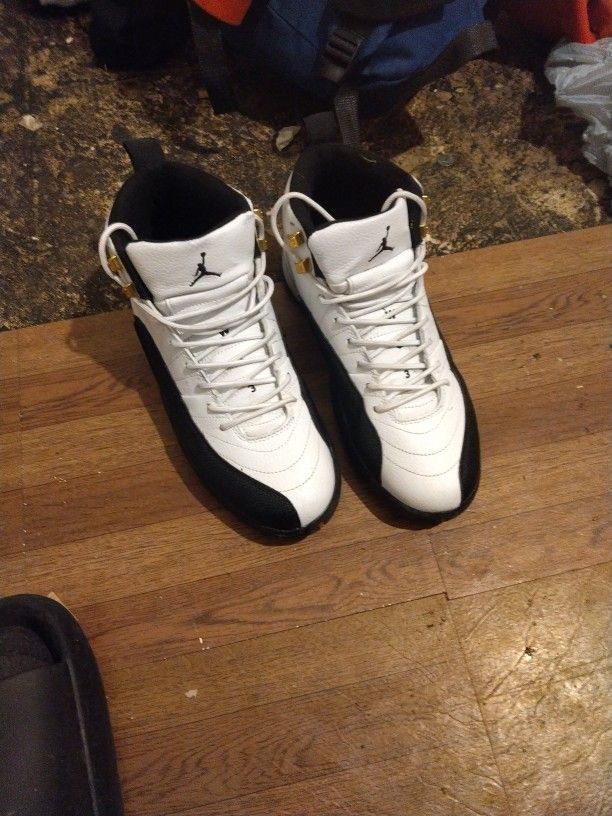 Jordan 12s