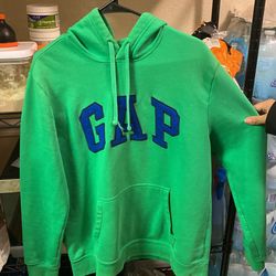Gap Sweater