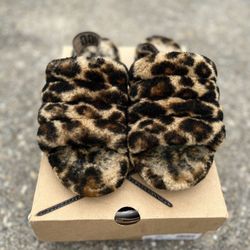 Leoard Print Slip - On Platform Ugg (W8)