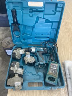Makita drill