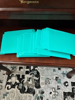New 6x10 bubble mailers - 25 envelopes