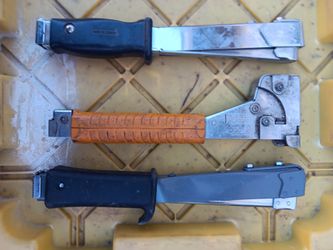 Hammer staplers