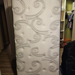 Twin Mattress 