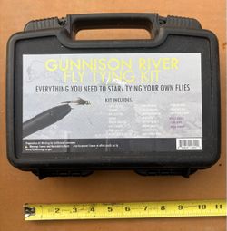 Gunnison River Fly Tying Kit