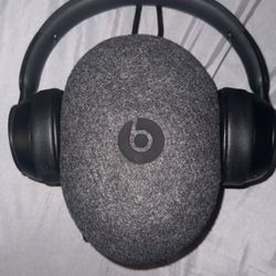 Beats Solo