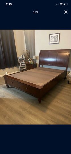 Queen cherrywood bedroom set