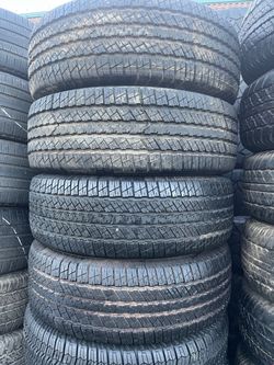 Vendo 265/70-R17 Goodyear las 4 llantas Goodyear por $220